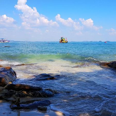 Hotel Ban Sairung Rayong Exterior foto