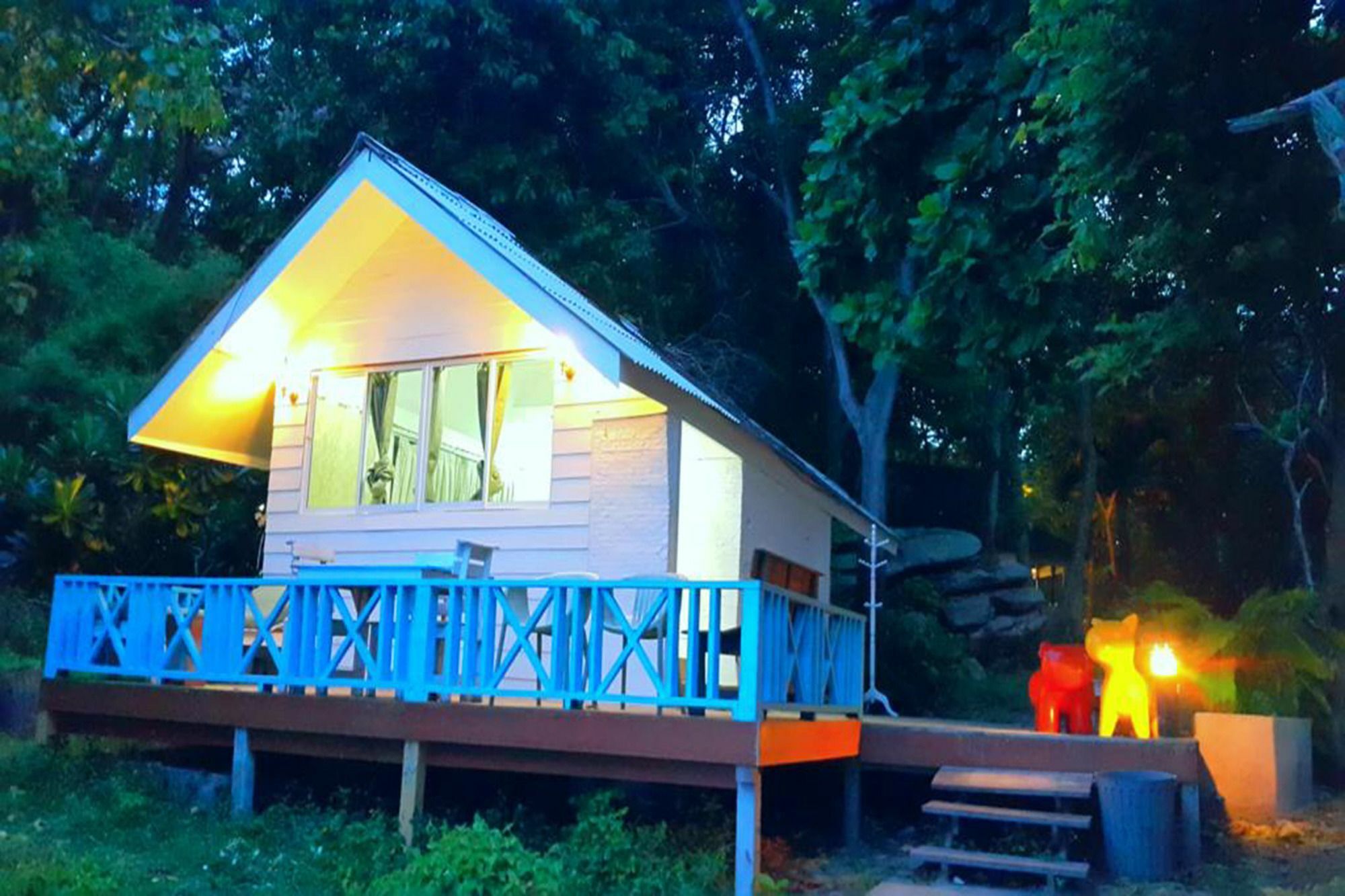 Hotel Ban Sairung Rayong Exterior foto